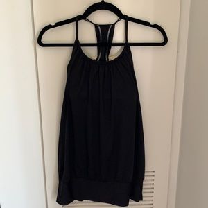 Lululemon Tank Top with Built-In Bra - Size 6